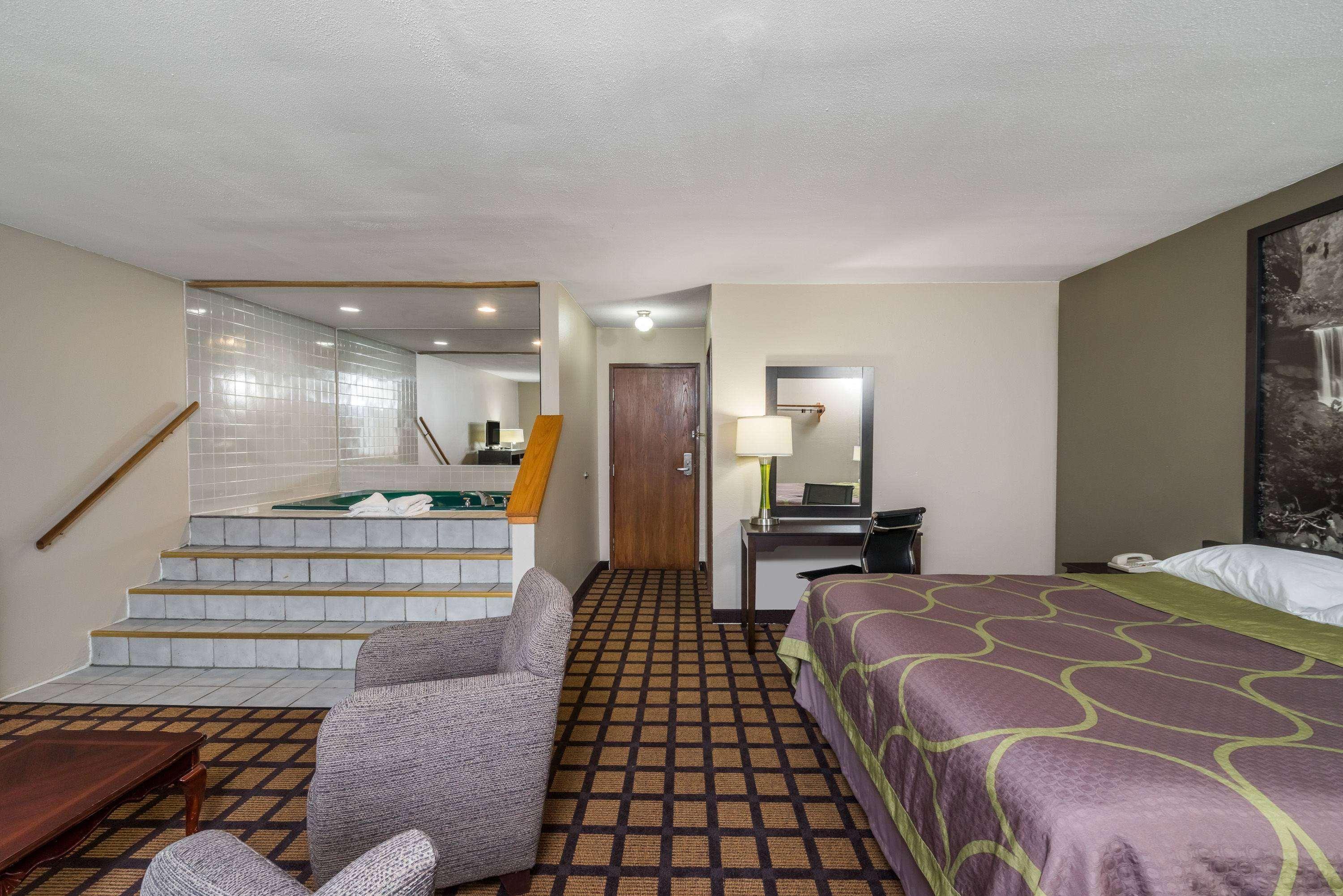 Super 8 By Wyndham Munfordville Ky Екстер'єр фото
